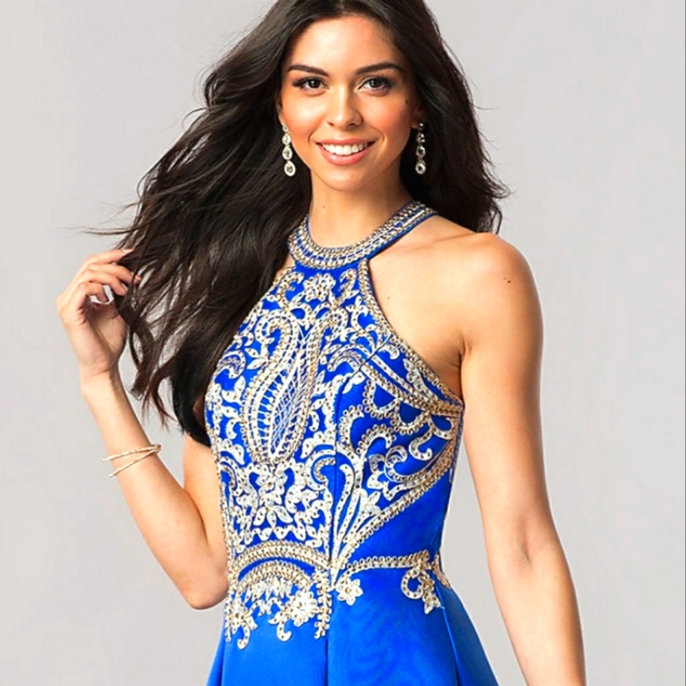 Promgirl.com Short Satin Homecoming Dress with Lace Applique Size Medium